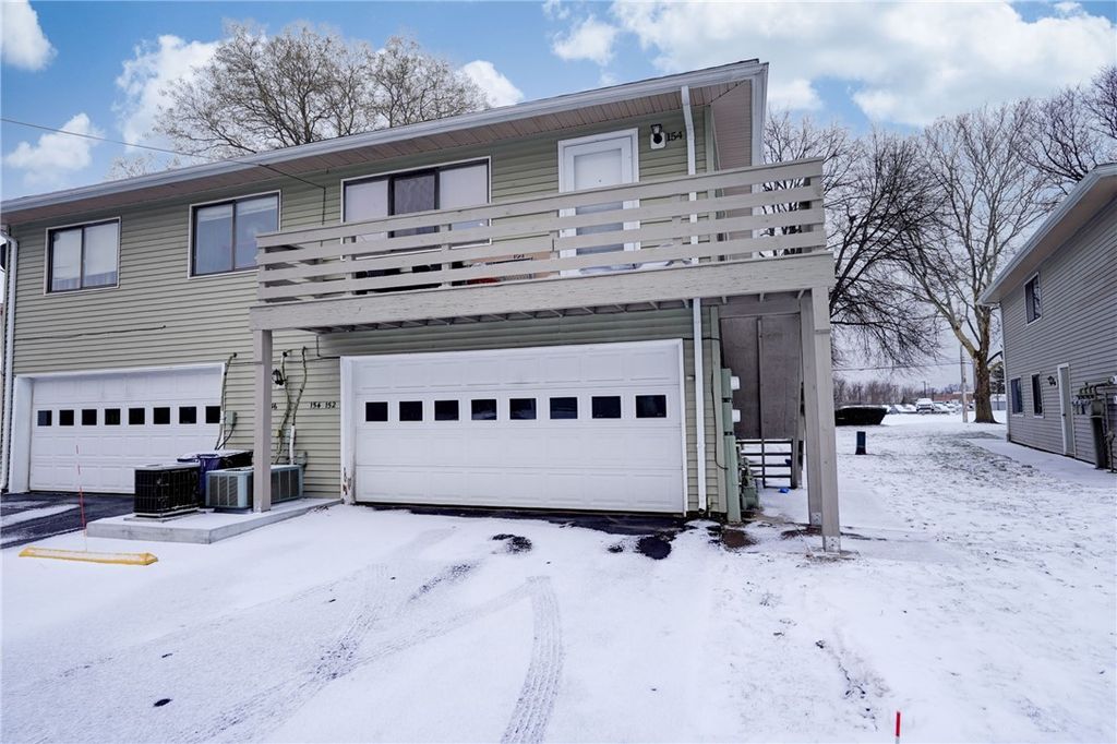 152 Milrace Drive, East Rochester, NY 14445