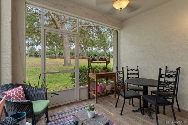 1646 W Spring Meadow Loop, Lecanto, FL 34461