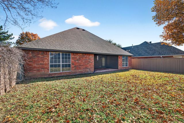 702 Madison Place, Sherman, TX 75092