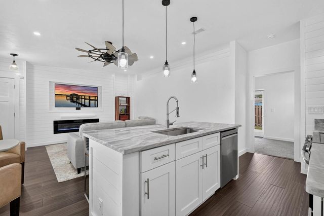 403 FRANCES TERRACE, Daytona Beach, FL 32118