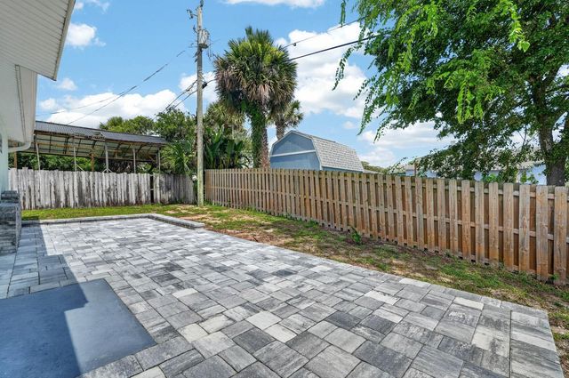 403 FRANCES TERRACE, Daytona Beach, FL 32118