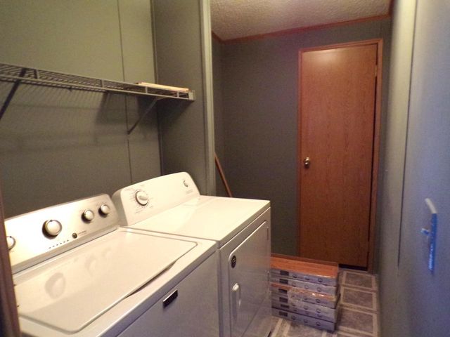 513 MAIN STREET, Redgranite, WI 54970