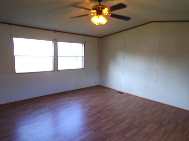 513 MAIN STREET, Redgranite, WI 54970