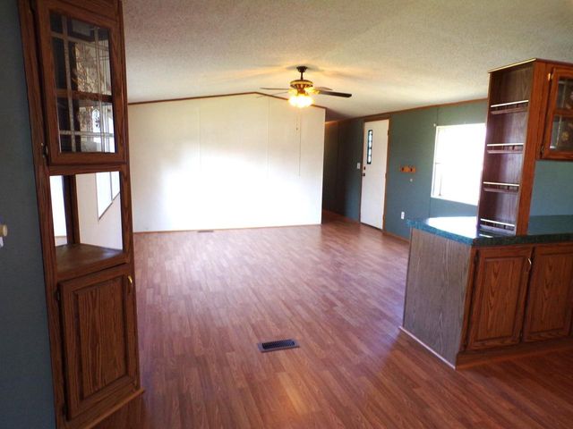 513 MAIN STREET, Redgranite, WI 54970