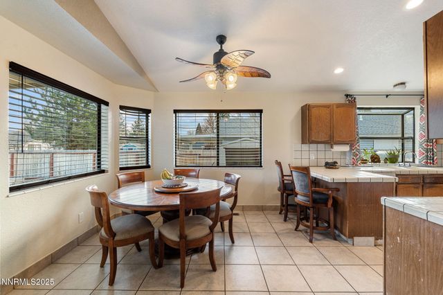 87 Gurr Court, Sparks, NV 89431