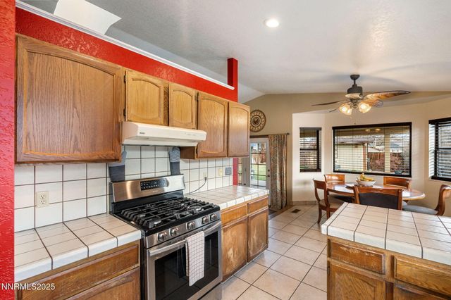 87 Gurr Court, Sparks, NV 89431