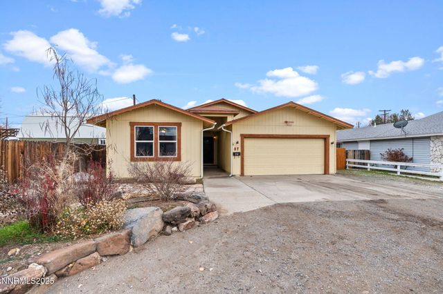 87 Gurr Court, Sparks, NV 89431