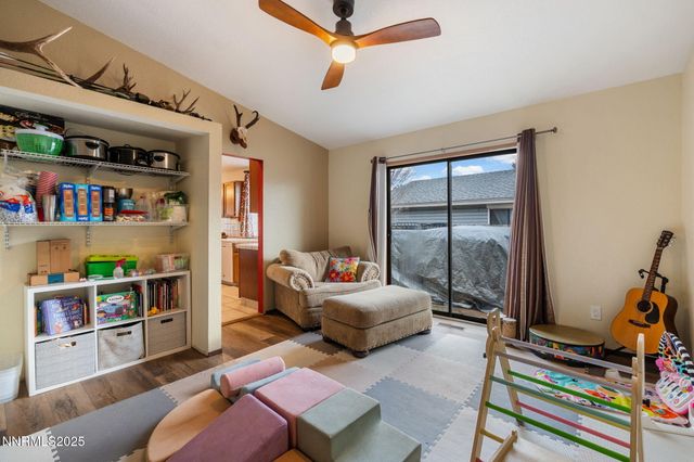 87 Gurr Court, Sparks, NV 89431