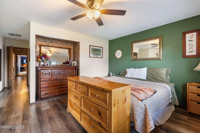 87 Gurr Court, Sparks, NV 89431