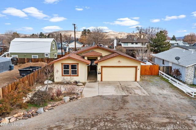 87 Gurr Court, Sparks, NV 89431