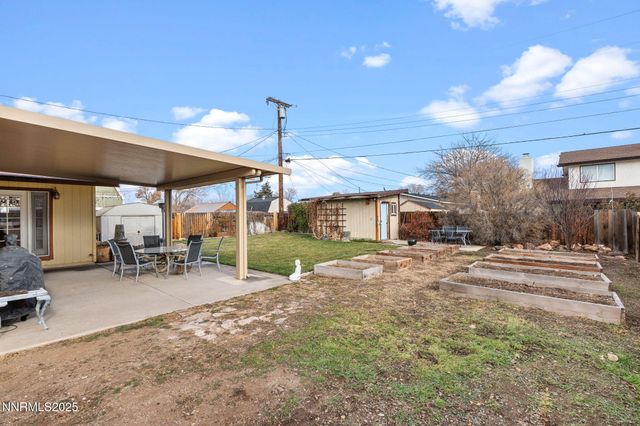 87 Gurr Court, Sparks, NV 89431