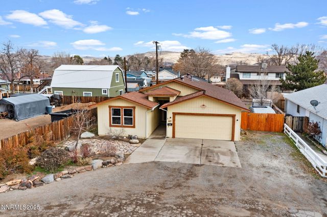 87 Gurr Court, Sparks, NV 89431