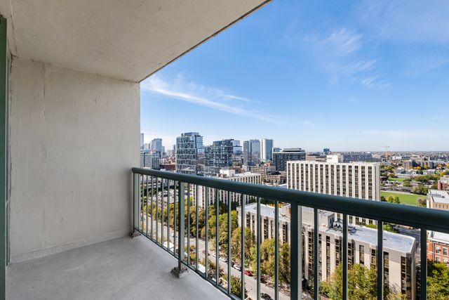 111 W Maple Street 1711, Chicago, IL 60610