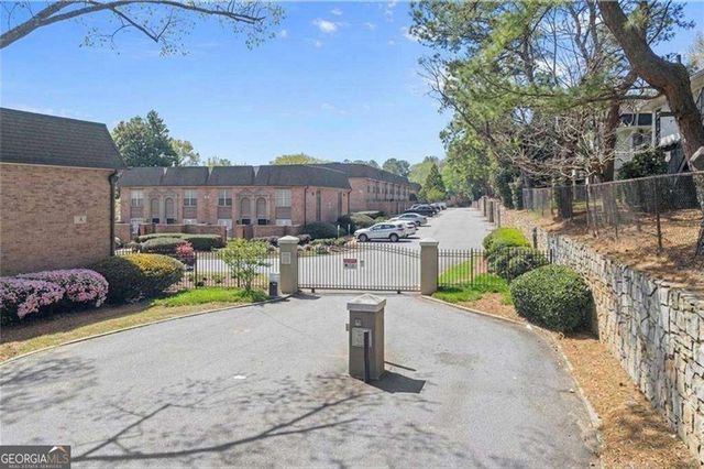 6980 Roswell Road A7, Sandy Springs, GA 30328