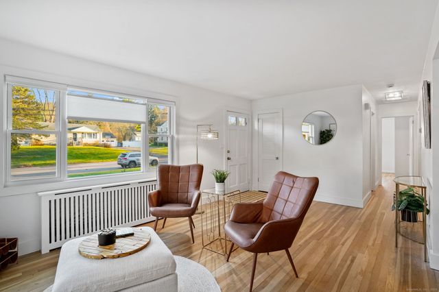 132 Toll House Lane, Fairfield, CT 06825