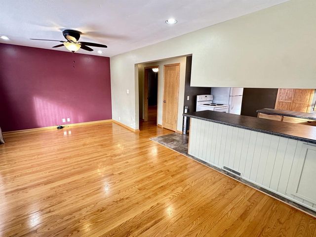 71 S SALLIE AVENUE, Fond Du Lac, WI 54935