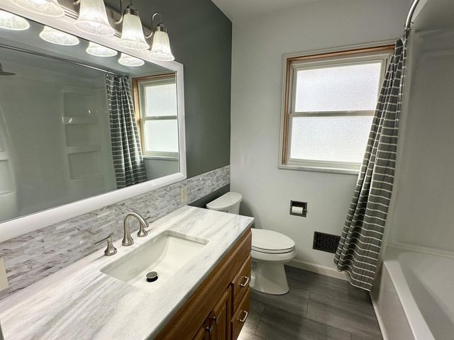 71 S SALLIE AVENUE, Fond Du Lac, WI 54935