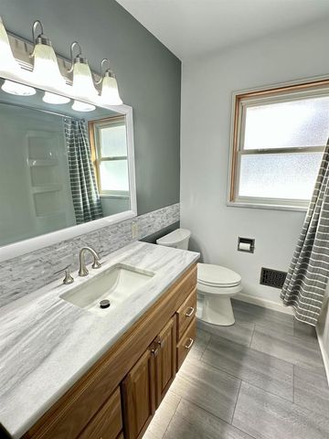 71 S SALLIE AVENUE, Fond Du Lac, WI 54935