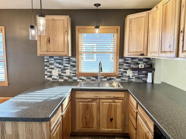 71 S SALLIE AVENUE, Fond Du Lac, WI 54935