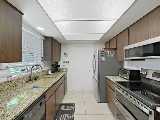 2819 THISTLE COURT S, Palm Harbor, FL 34684