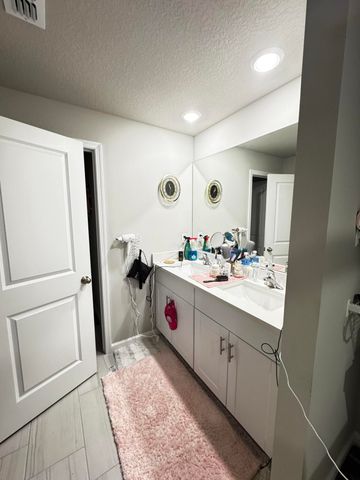 5646 SE Edgewater Circle, Stuart, FL 34997