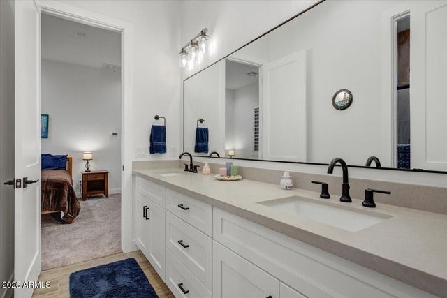 16008 E Dale Lane, Scottsdale, AZ 85262