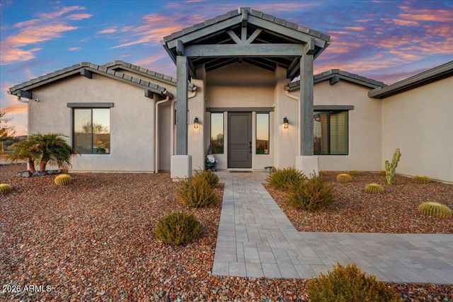 16008 E Dale Lane, Scottsdale, AZ 85262