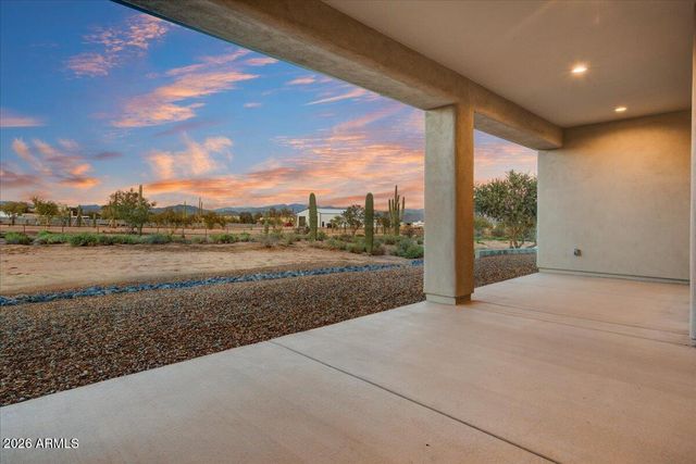 16008 E Dale Lane, Scottsdale, AZ 85262