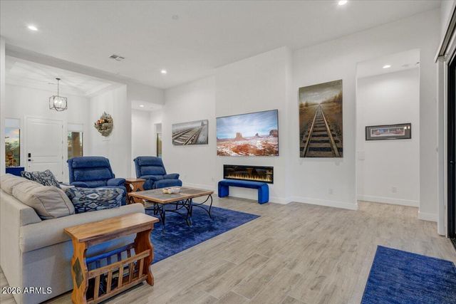 16008 E Dale Lane, Scottsdale, AZ 85262