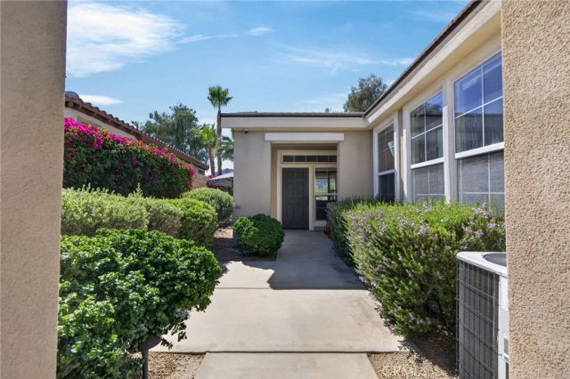 81074 Barrel Cactus, La Quinta, CA 92253