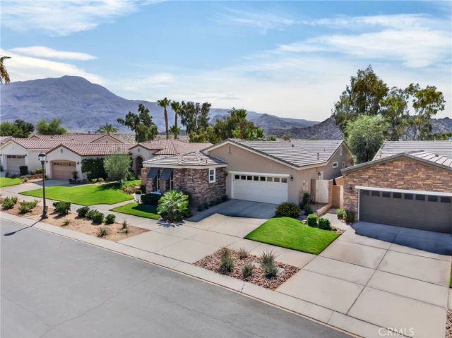 81074 Barrel Cactus, La Quinta, CA 92253