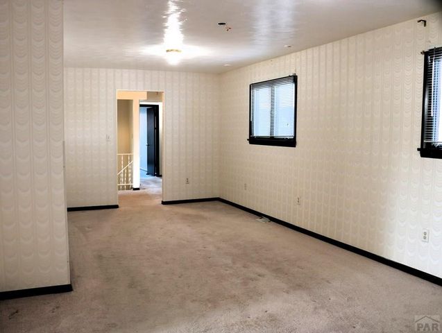 531 N McCulloch Blvd, Pueblo West, CO 81007