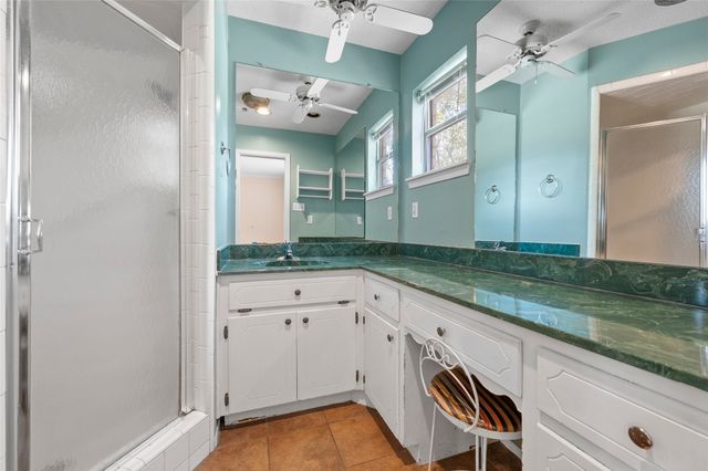 749 Castleman Creek Road, Hewitt, TX 76643