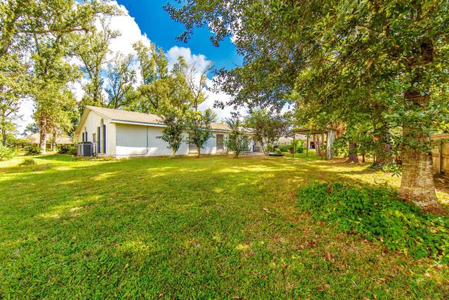 310 Hale Drive, Thibodaux, LA 70301