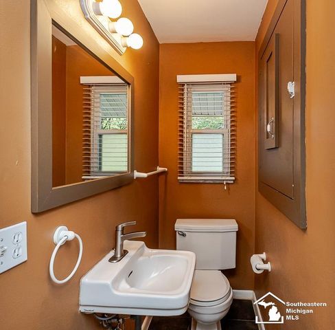 7679 Apache Trail, Bedford Twp, MI 48182