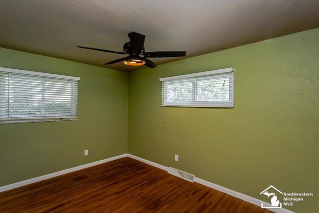 7679 Apache Trail, Bedford Twp, MI 48182