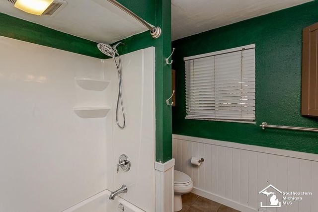 7679 Apache Trail, Bedford Twp, MI 48182
