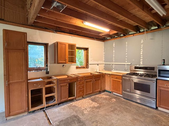 69272 Ironwood Drive, Milton Twp, MI 49120