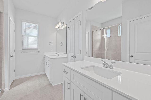 6349 Marsh LN, Buda, TX 78610