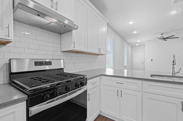 6349 Marsh LN, Buda, TX 78610