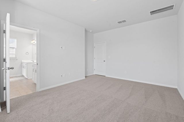 6349 Marsh LN, Buda, TX 78610