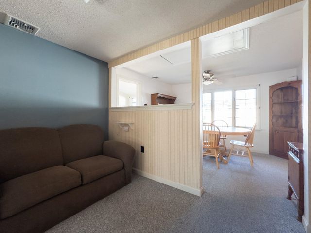 61 Acorn Road, Hampton, NH 03842