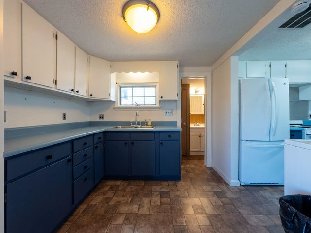 61 Acorn Road, Hampton, NH 03842