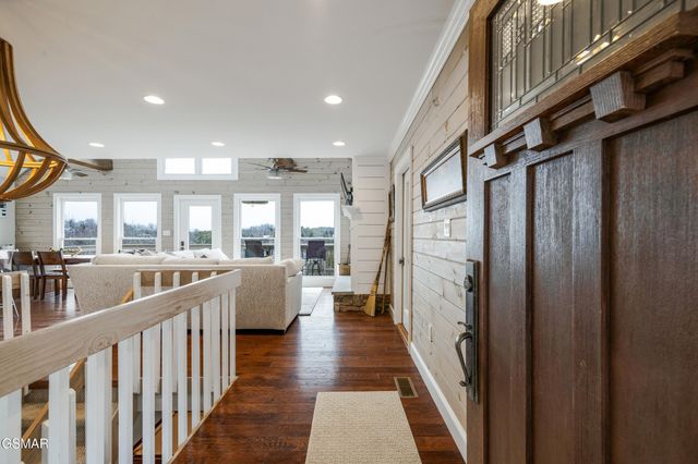 1965 McCroskey Lane, Sevierville, TN 37876