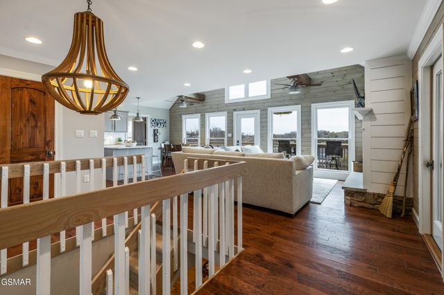 1965 McCroskey Lane, Sevierville, TN 37876