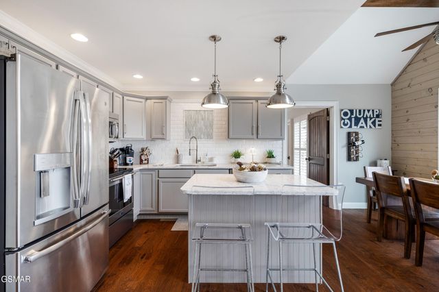 1965 McCroskey Lane, Sevierville, TN 37876