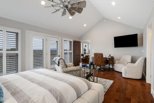 1965 McCroskey Lane, Sevierville, TN 37876