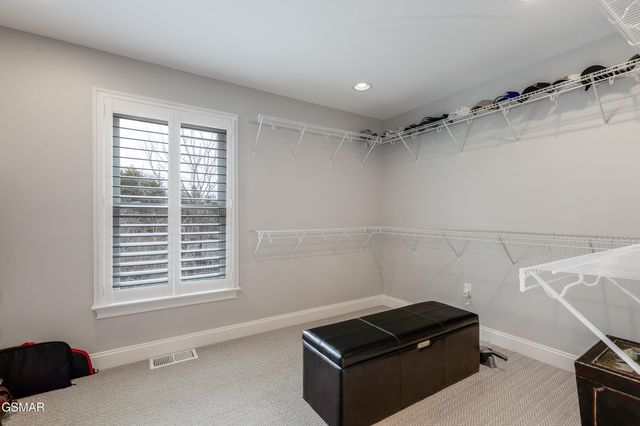 1965 McCroskey Lane, Sevierville, TN 37876