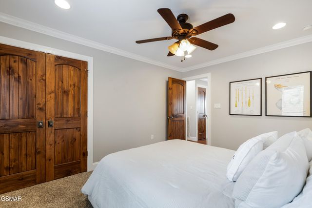 1965 McCroskey Lane, Sevierville, TN 37876