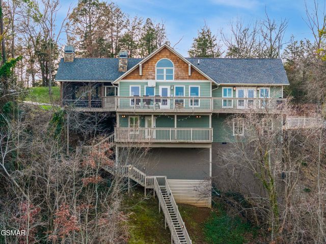 1965 McCroskey Lane, Sevierville, TN 37876